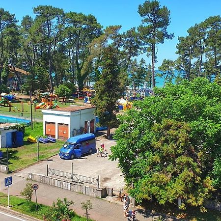 Hotel Bellmar Kobuleti Extérieur photo