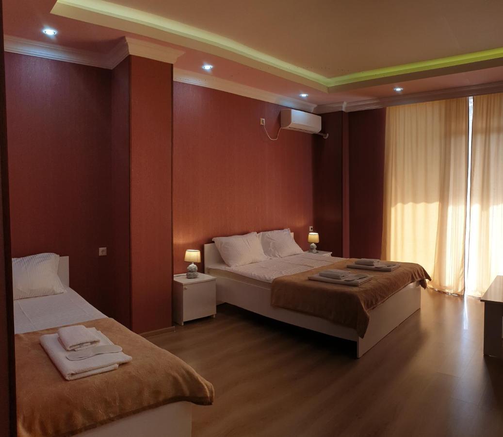 Hotel Bellmar Kobuleti Extérieur photo