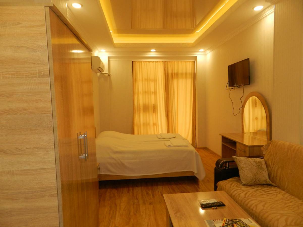 Hotel Bellmar Kobuleti Extérieur photo